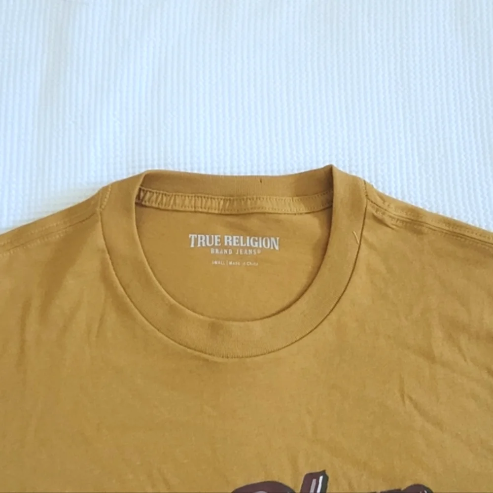True Religion🙏 Graphic Logo Tee👕 - NWT